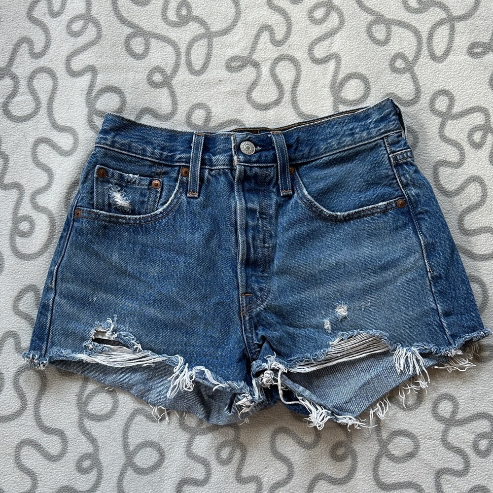 Levi’s 501 Distressed Shorts